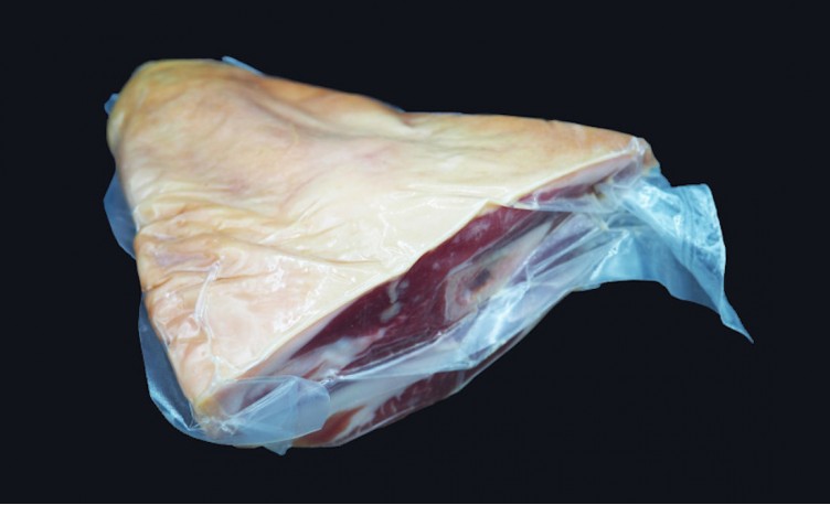 Medio Jamón serrano deshuesado